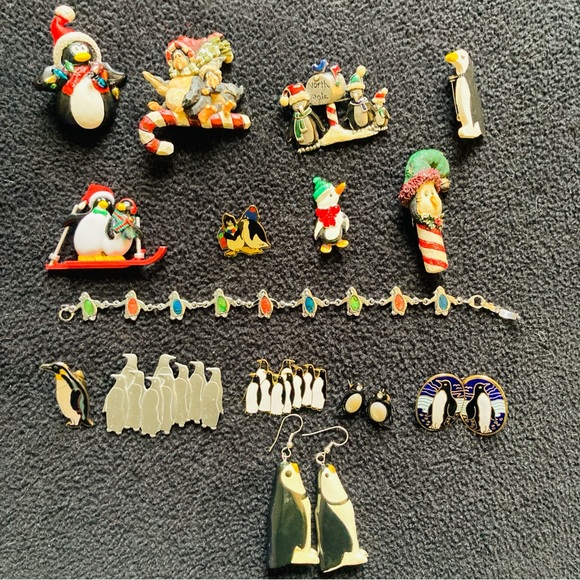Penguin Costume Jewelry Collection, 15 pieces - Picture 1 of 10